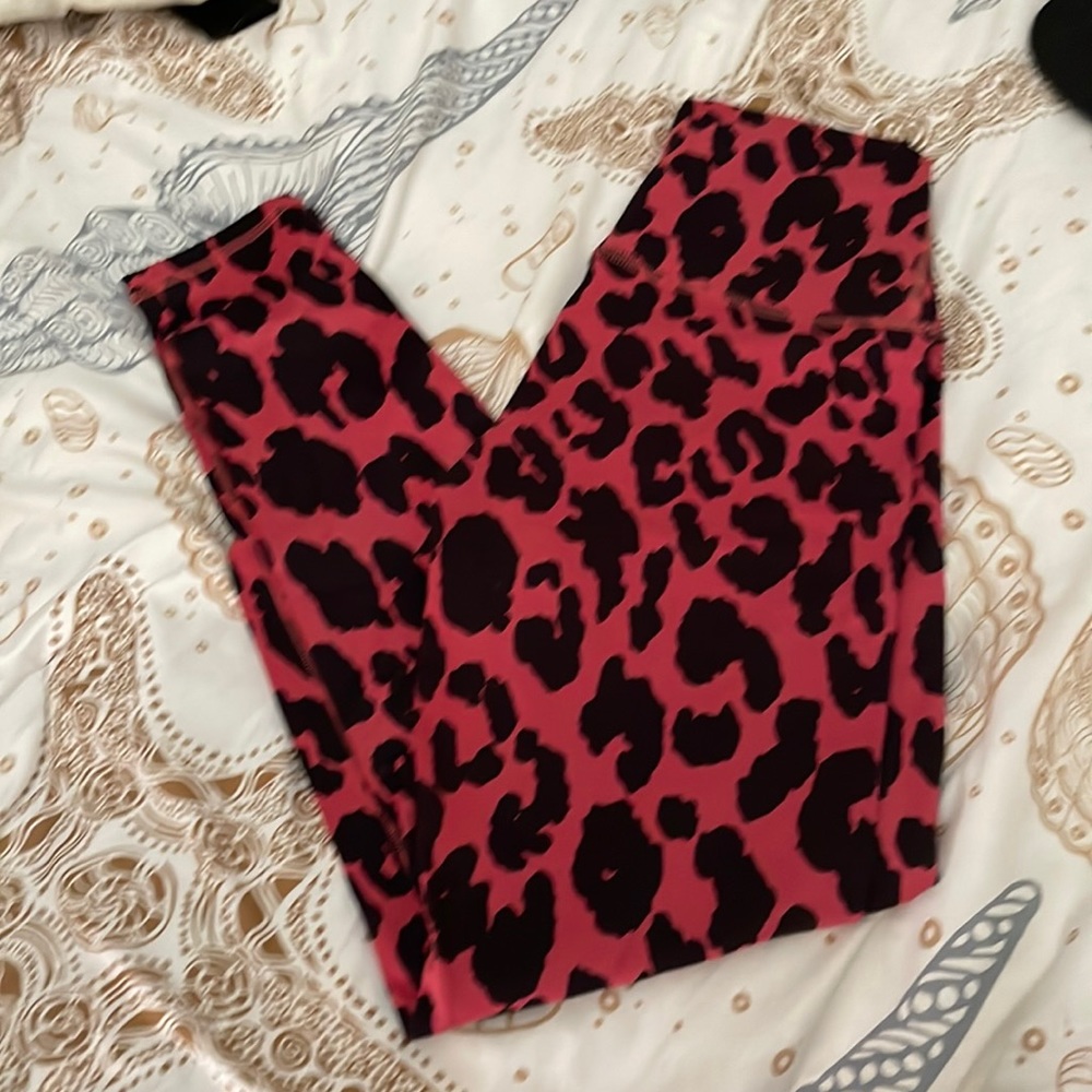 EUC fleo size small